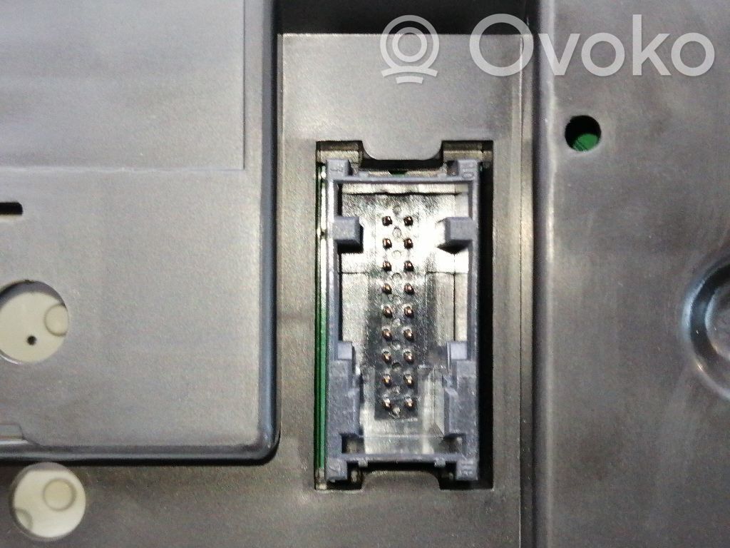 BMW 1 E82 E88 Speedometer (instrument cluster) 