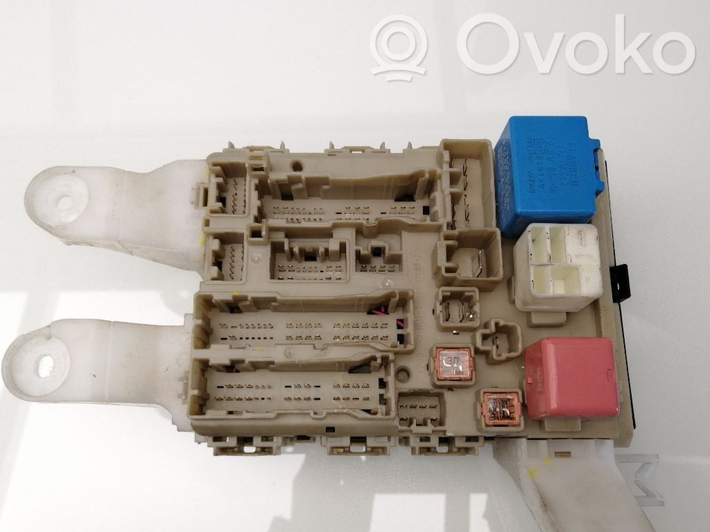 Módulo de fusible   8273002J71