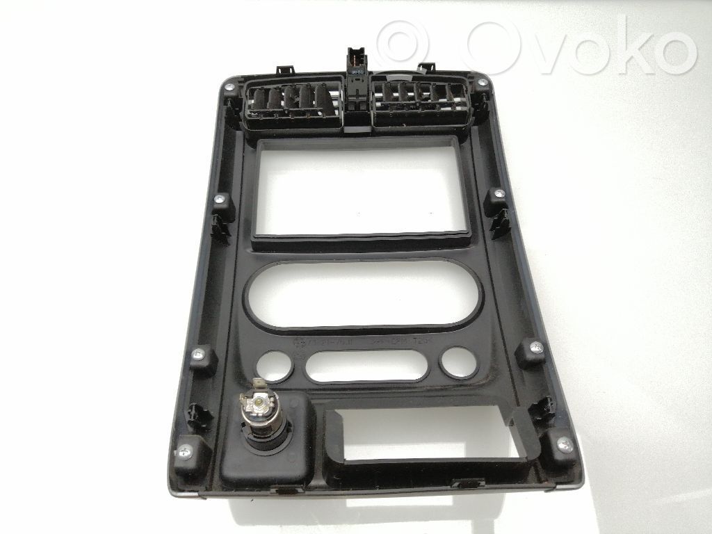 Moldura del panel   7382176J105PK,7382176J1