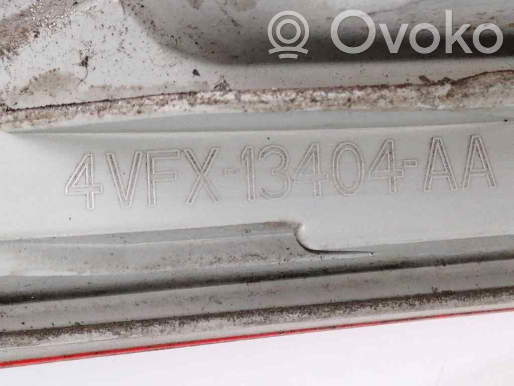 Volkswagen Golf V Takavalon polttimo 