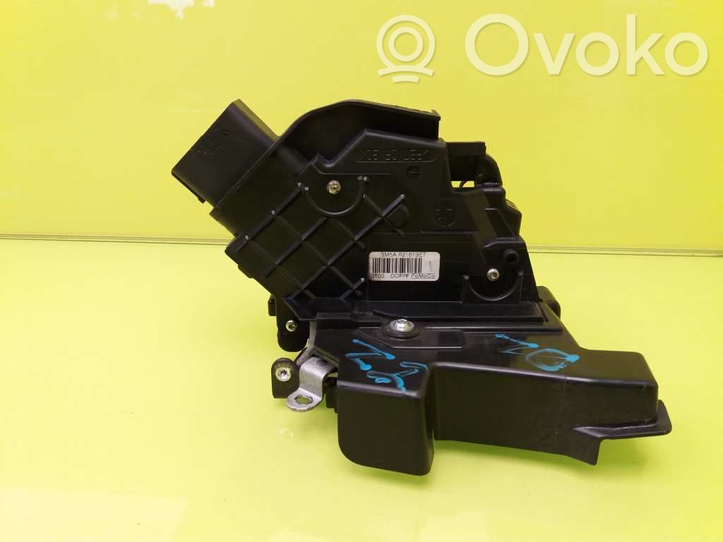 Front door lock   3M5AR21813T