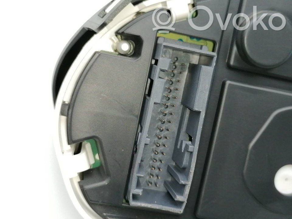 Tachimetro (quadro strumenti)   8A6T10849AK