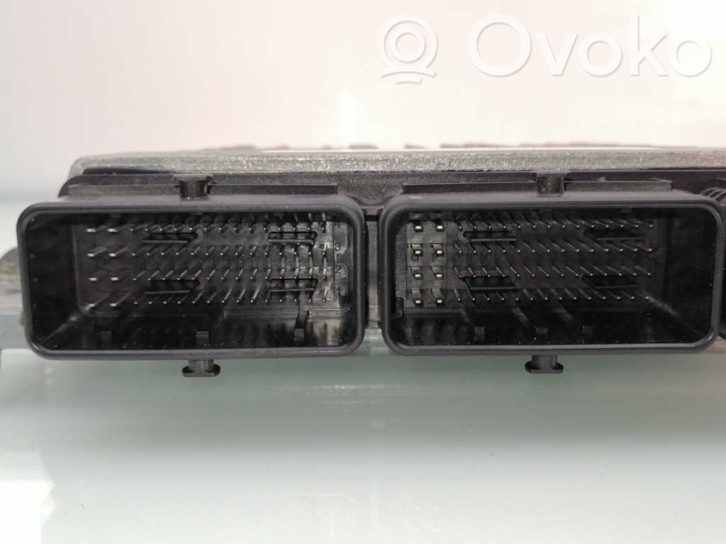 Centralina/modulo motore ECU   237101478R