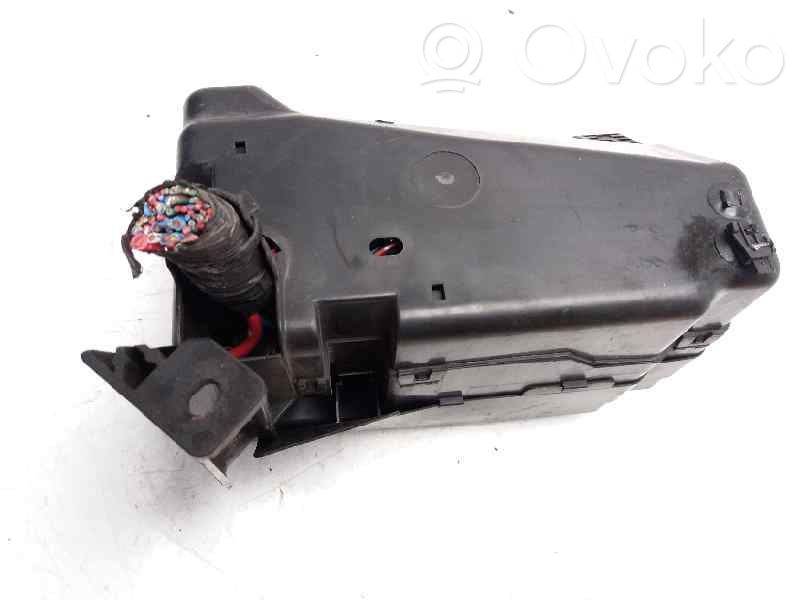 Módulo de fusible   MR583211