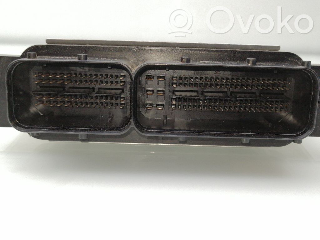 Engine control unit/module ECU   04C906026BQ,04C907309AT