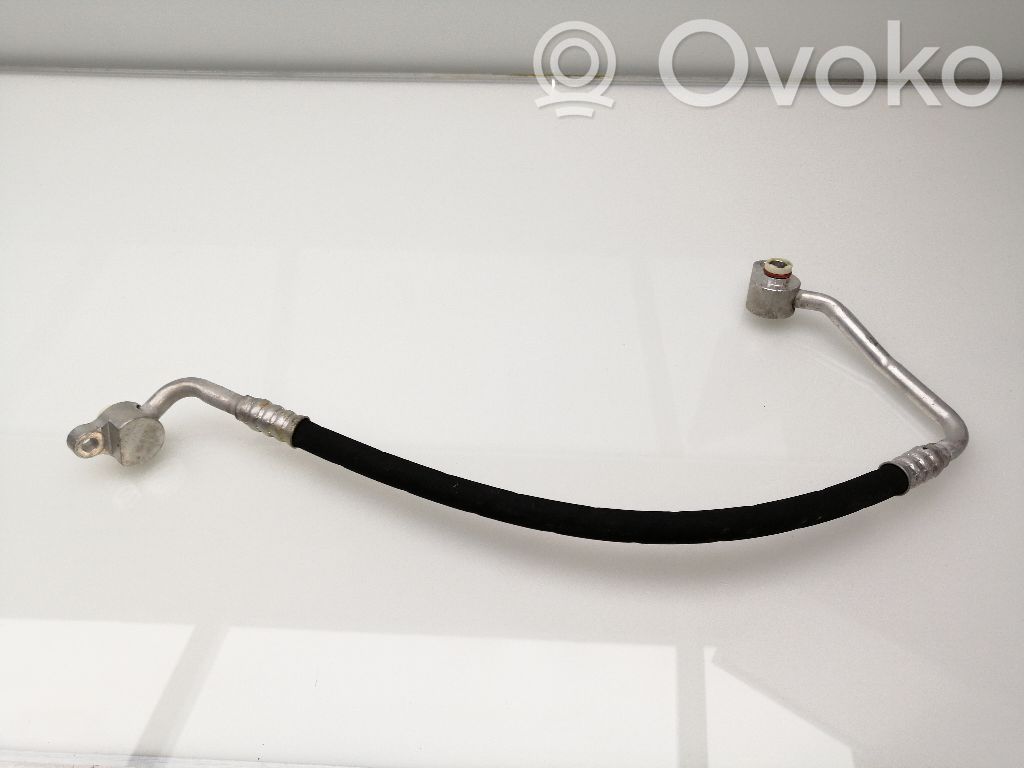 Manguito/racor flexible para A/C   31390481
