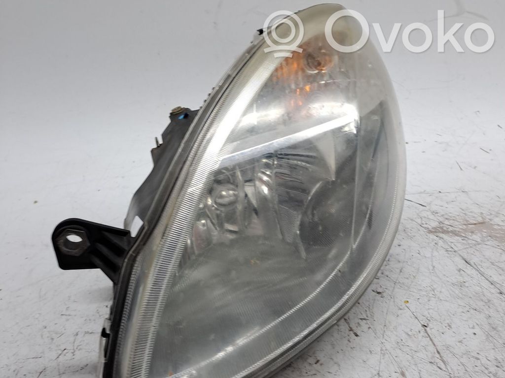Lancia Ypsilon Faro/fanale