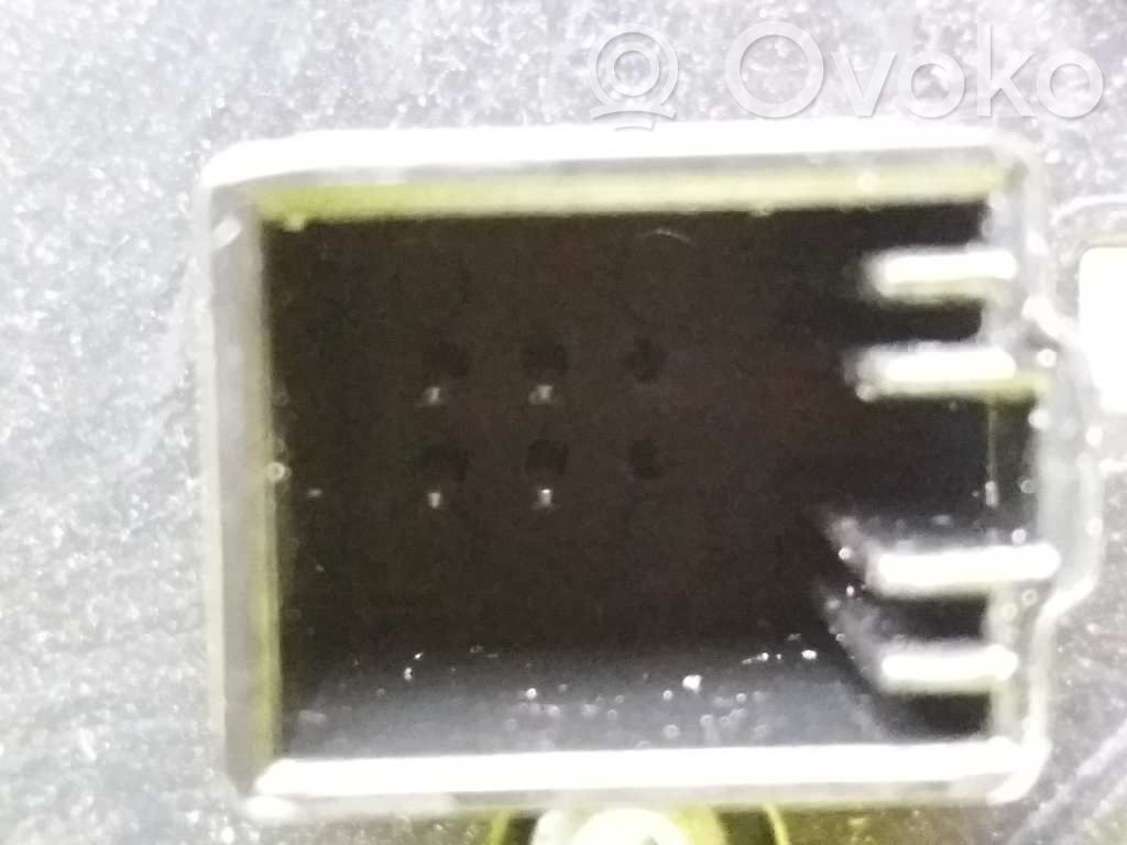Audi A4 S4 B6 8E 8H Consola de luz del techo 