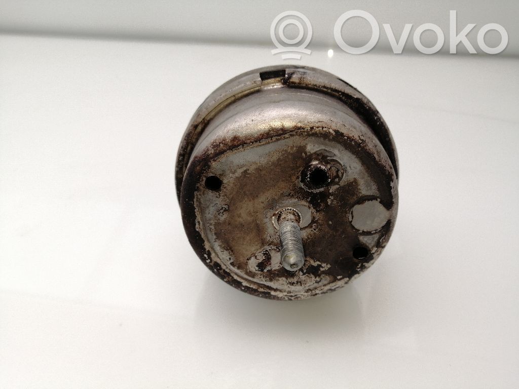 Soporte de montaje del motor   8E0199382J