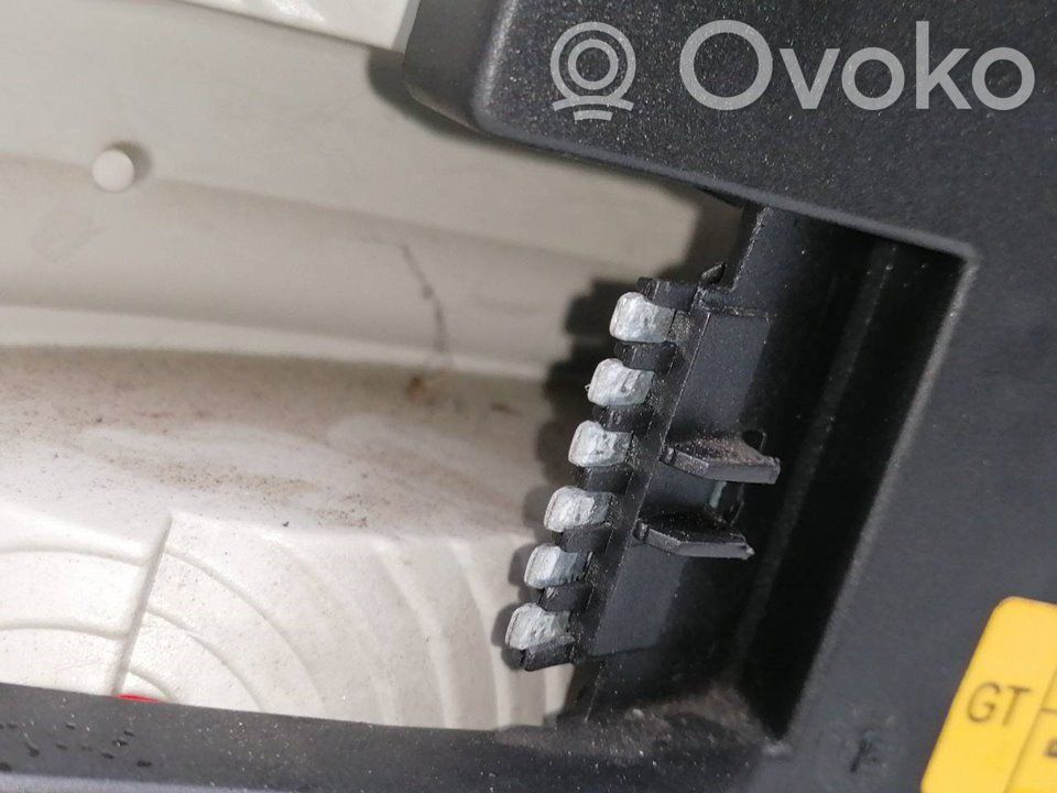 Opel Vectra B Takavalon polttimo 