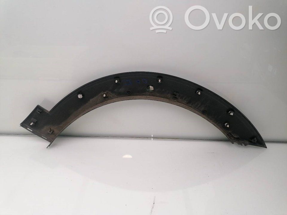 Chevrolet Captiva Ornament contur aripă față 