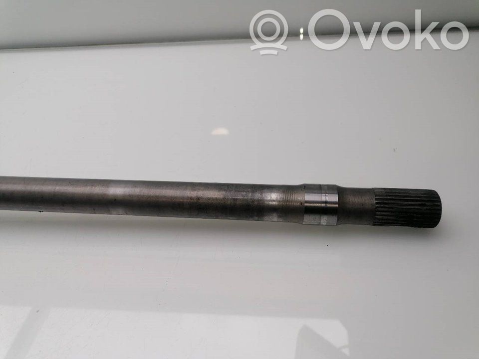 Nissan Patrol Y61 Półoś przednia 