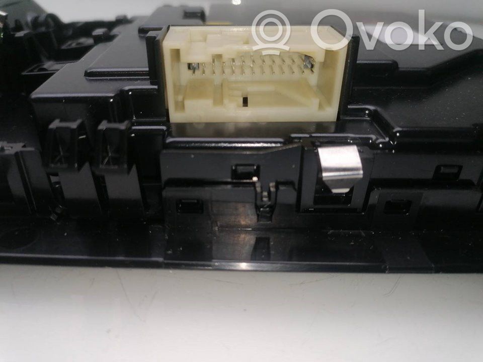 Seat Leon (5F) Garniture de console d'éclairage de ciel de toit 