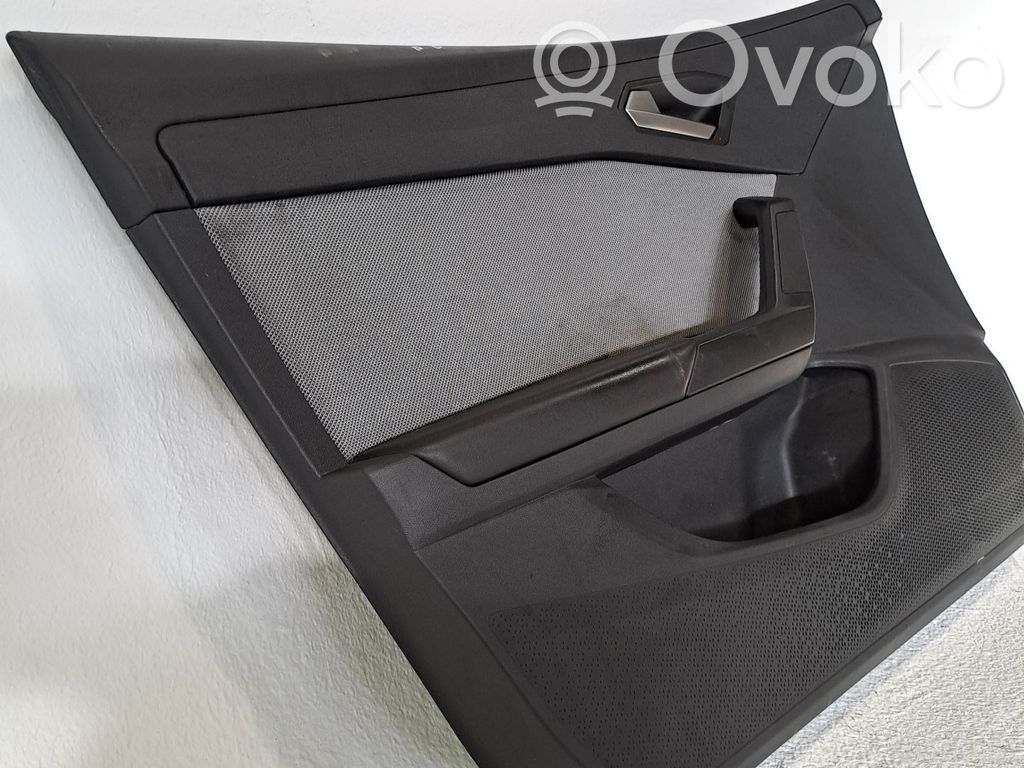Seat Leon IV Etuoven verhoilu 
