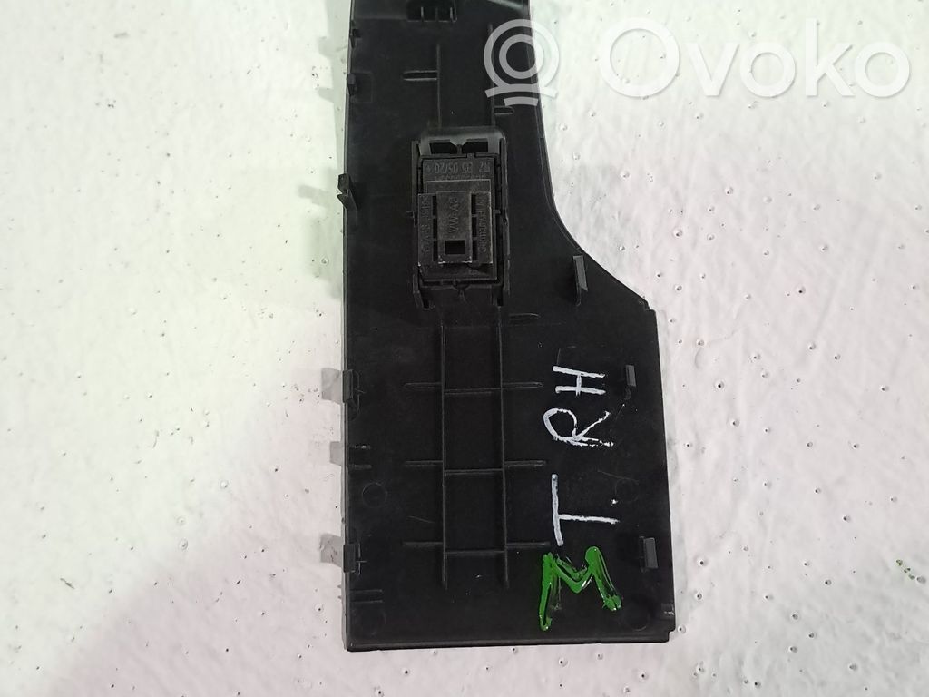 Interruptor del elevalunas eléctrico   6F1867172