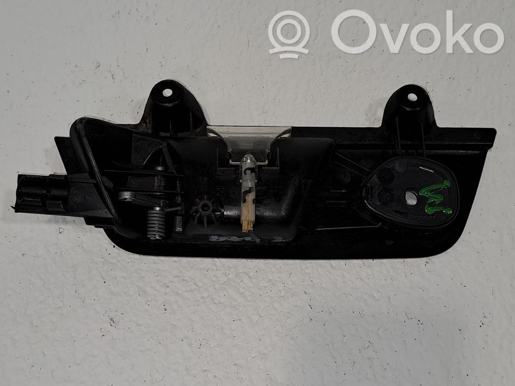 Manecilla interna puerta trasera   8E0839019C