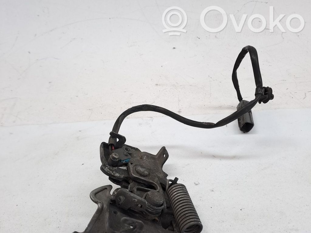 Mazda CX-7 Tie down hook / loop 