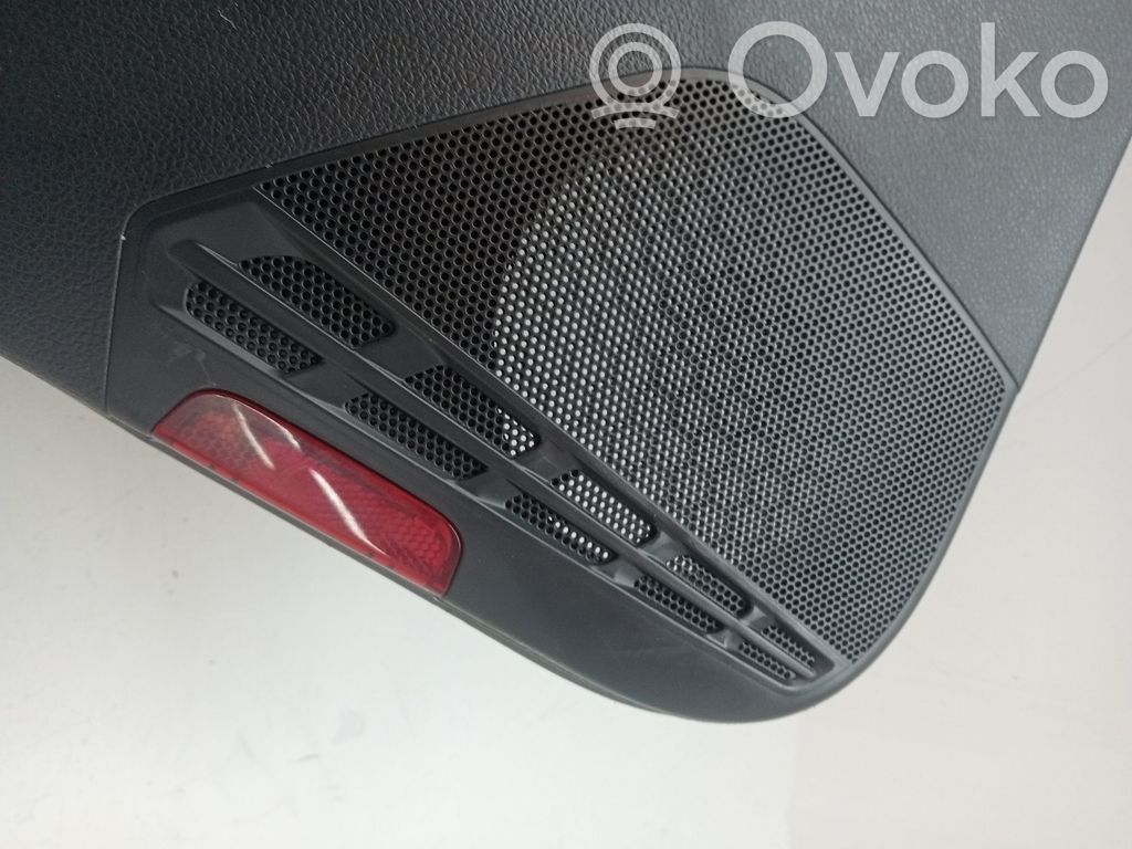 Volkswagen Golf VII Boczki / Poszycie drzwi tylnych 