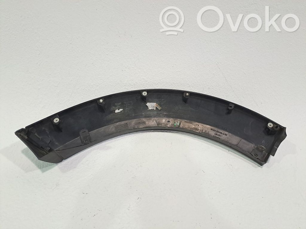 Land Rover Discovery 4 - LR4 Apărătoare aripă spate 