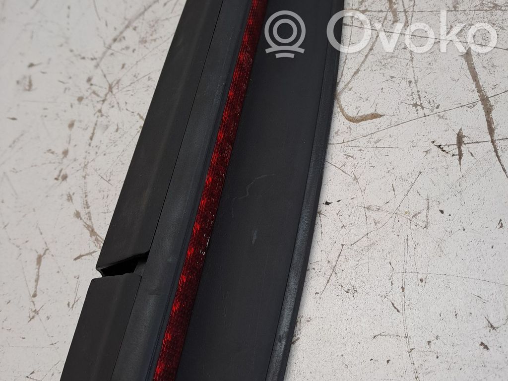 Dritte Bremsleuchte   927002E001