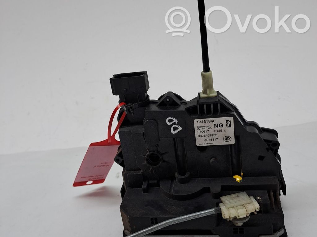Front door lock   13431840