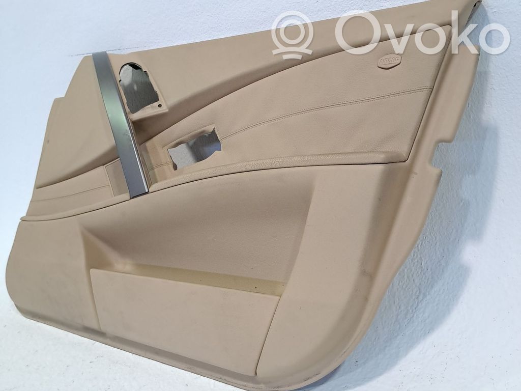 Revestimiento de puerta delantera   51418027192