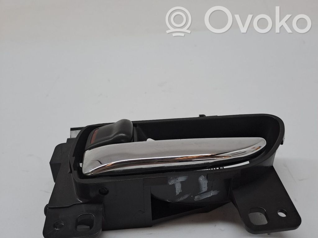 Subaru Forester SH Manecilla interna puerta trasera 