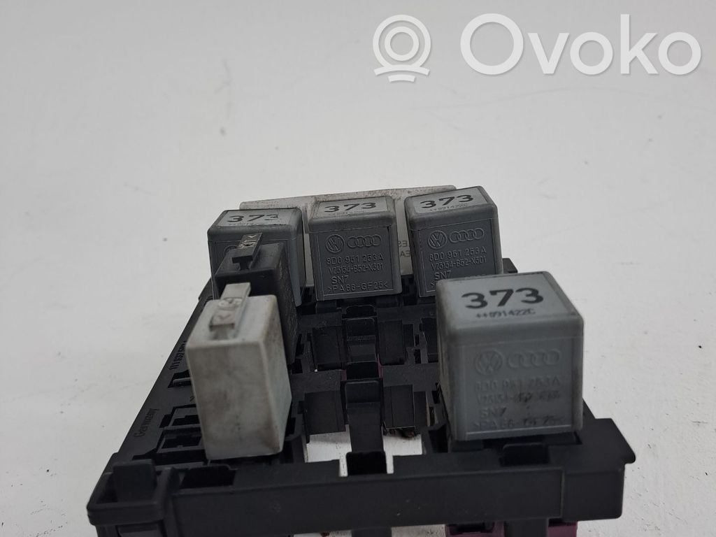 Módulo de fusible   1T1937503A