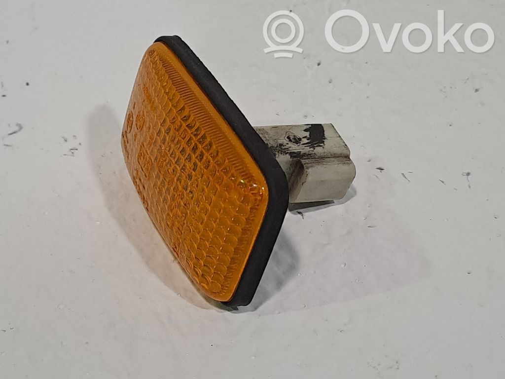 Nissan Navara D22 Seitenblinker
