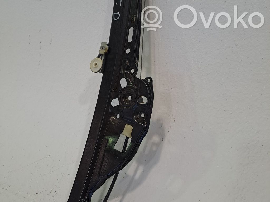 Front door electric window regulator   51357184746