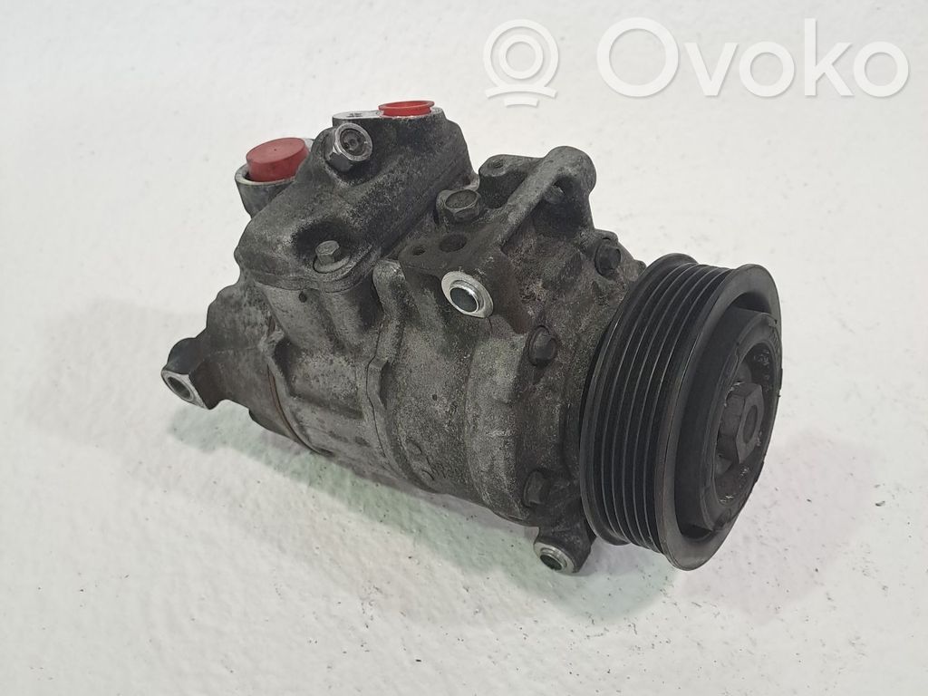 Ilmastointilaitteen kompressorin pumppu (A/C)   8K0260805L