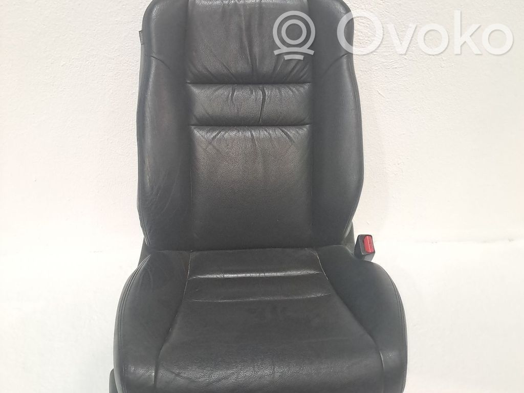 Beifahrersitz   04811SEAG51ZA,81126SDBA71,81110SEAG41