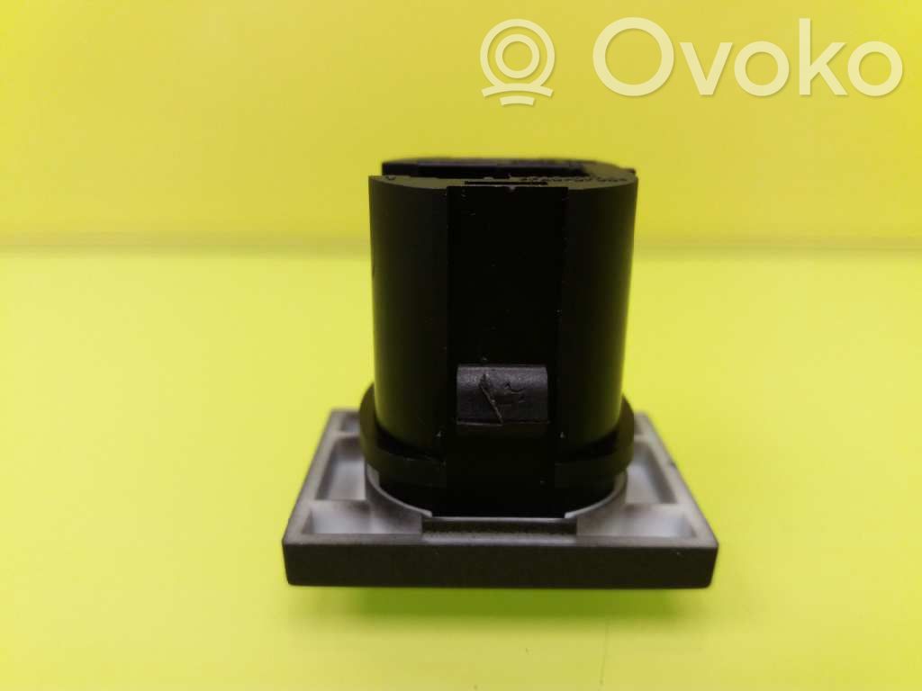 Other switches/knobs/shifts   3M5T18C621AC,1386140