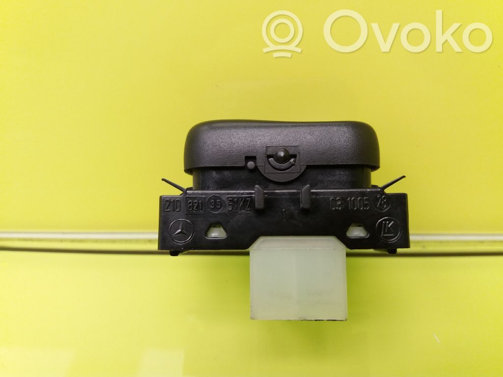 Mercedes-Benz C W203 Otros interruptores/perillas/selectores 