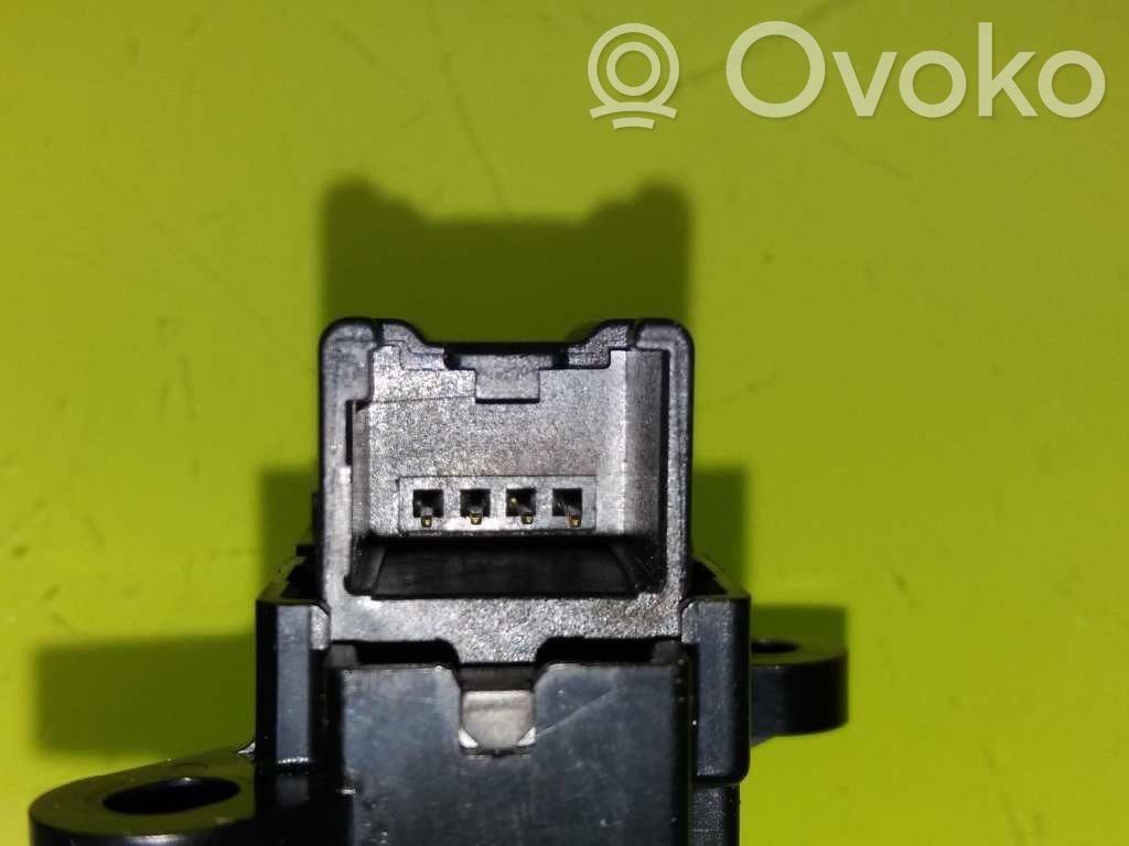 Mazda CX-7 Otros interruptores/perillas/selectores