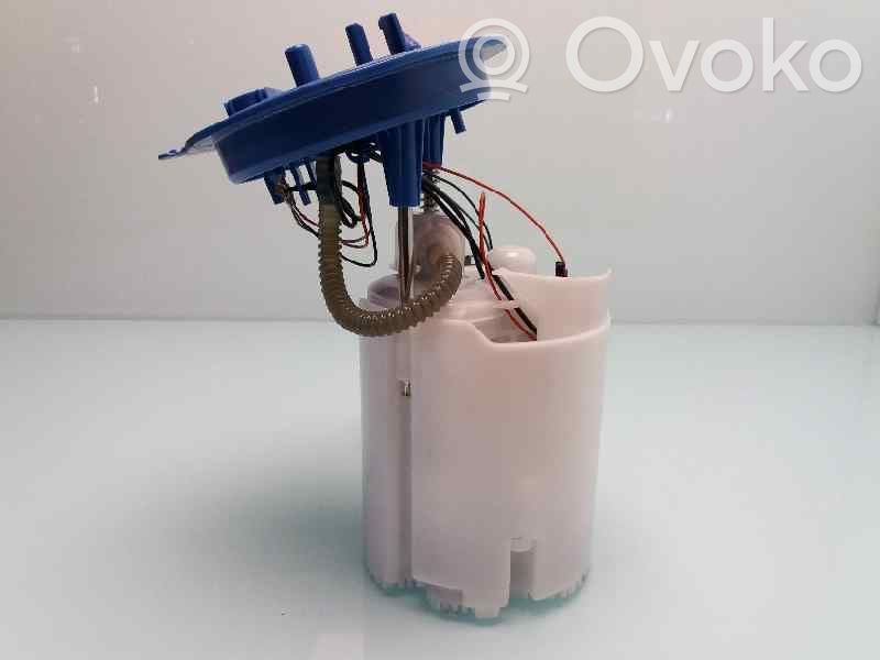 Pompe à carburant   5Q0919051BF