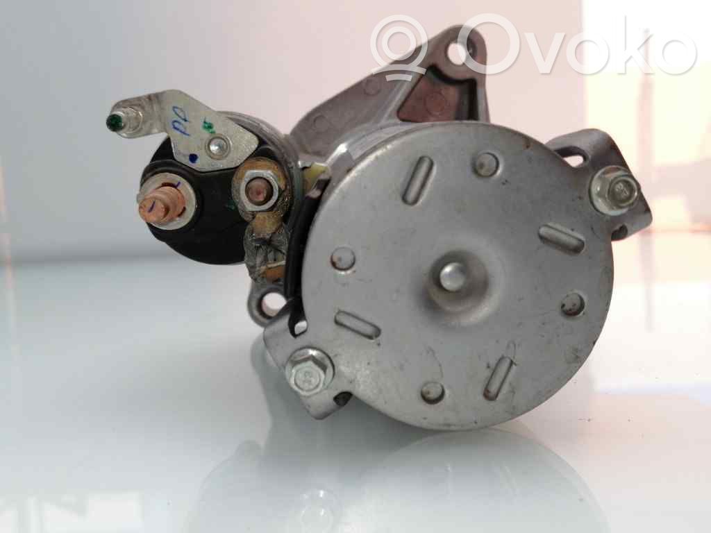 Motor de arranque   CV6T11000AB