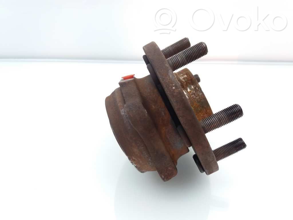 Achsschenkel vorne   40014EB000