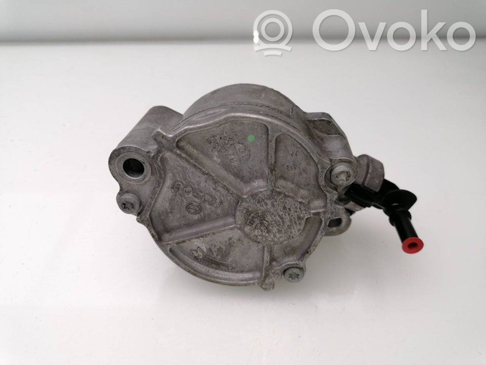 Pompa a vuoto   D1562A