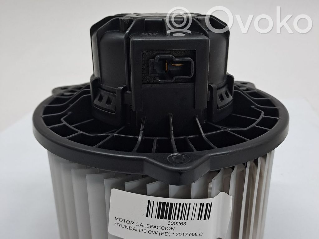 Hyundai i30 Ventilator aerotermă 