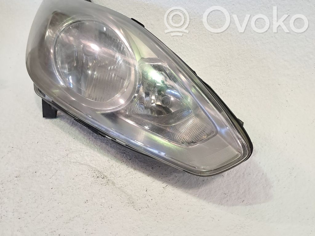 Ford C-MAX II Faro/fanale 