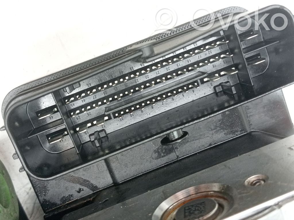 Volkswagen Golf VIII Pompă ABS 