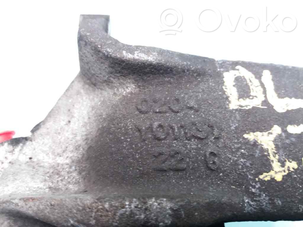 Étrier de frein avant   0204Y01131