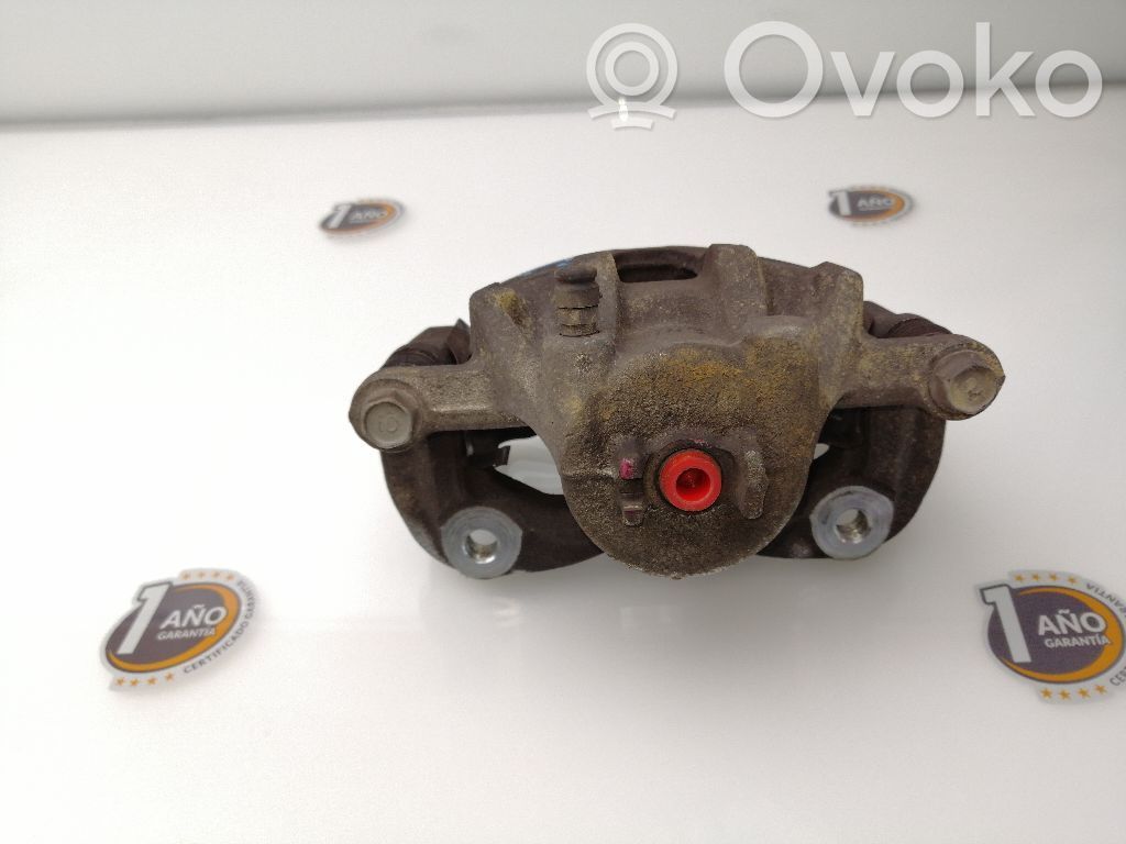 Caliper de freno delantero   581101W050