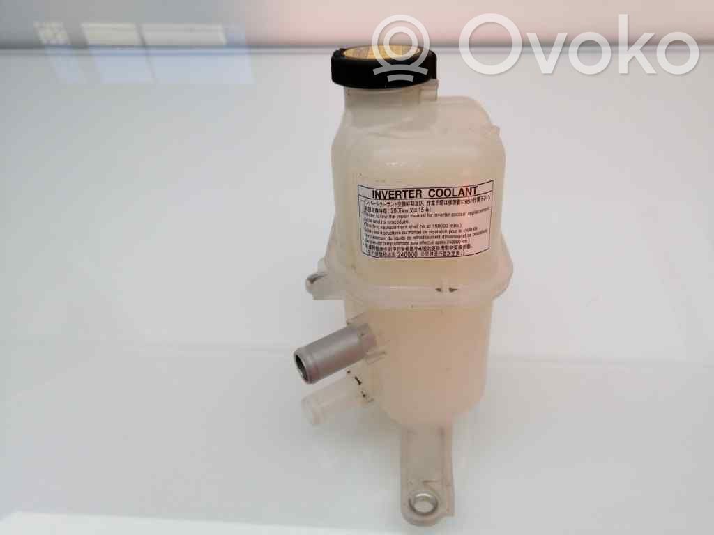 Toyota Auris 150 Depósito del refrigerante 