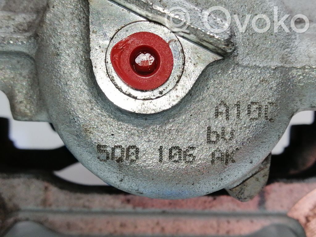 Etujarrusatula   5Q0106AK,8V0615124