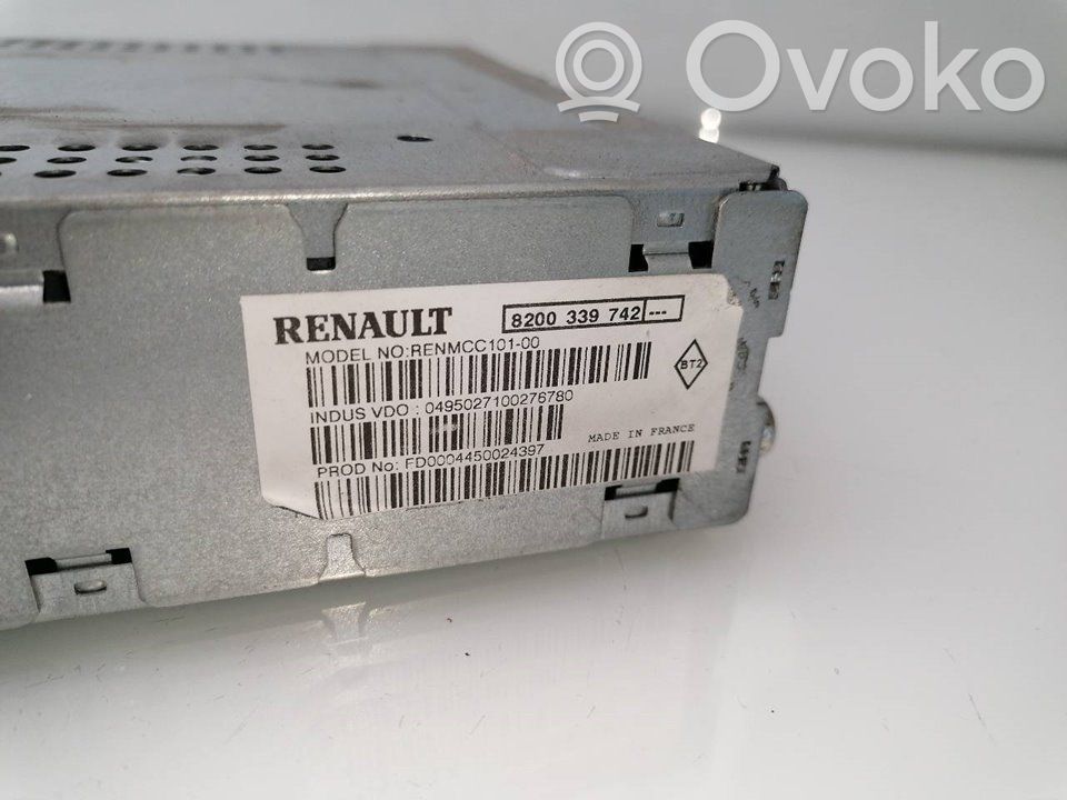 Panel / Radioodtwarzacz CD/DVD/GPS   8200339742