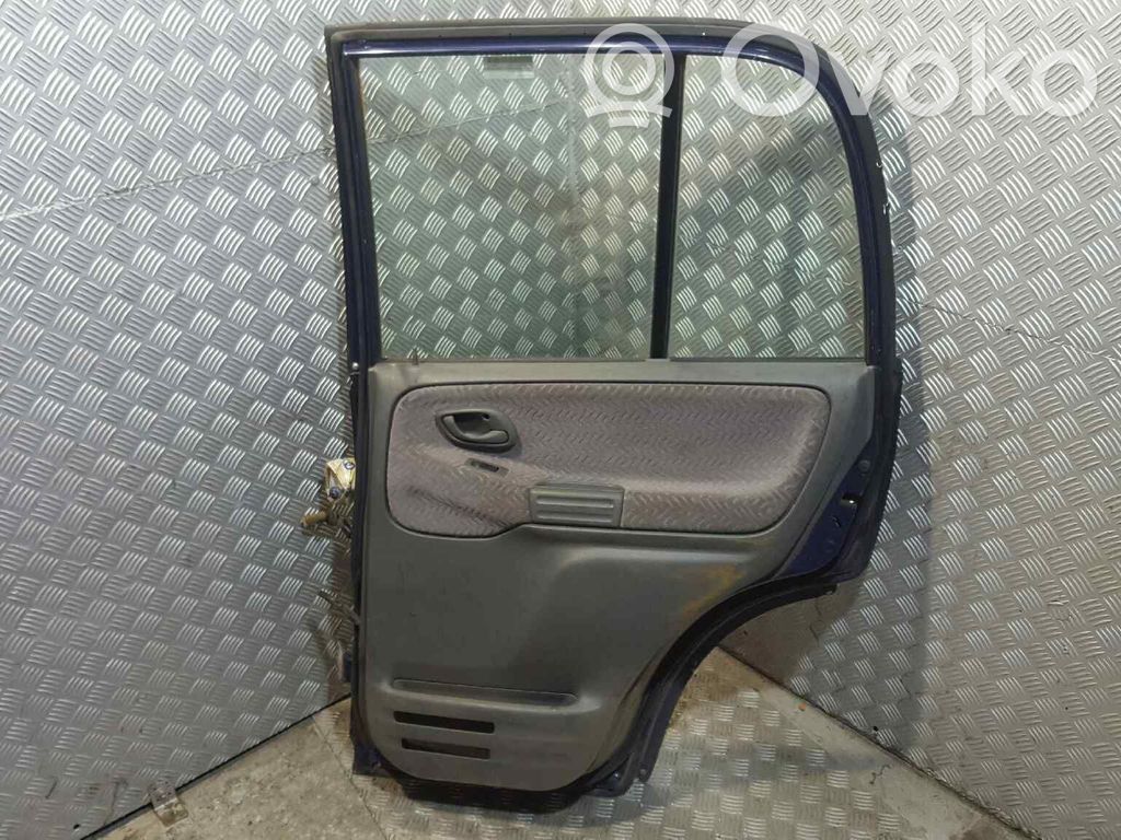 Suzuki Grand Vitara I Puerta trasera 