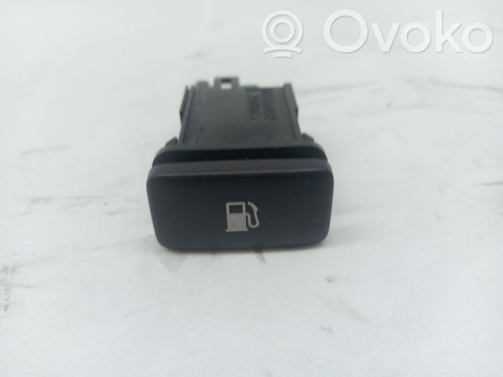 Modul de control caroserie central   8484148010