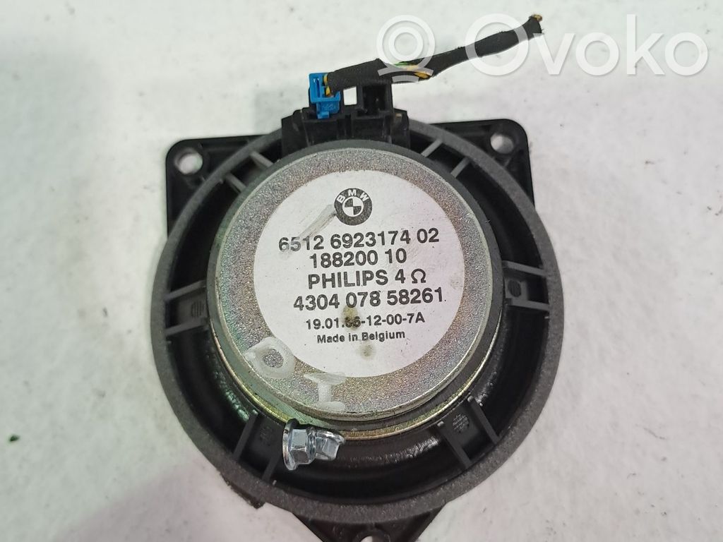 Altavoz de la puerta delantera   65139141494,430407858261